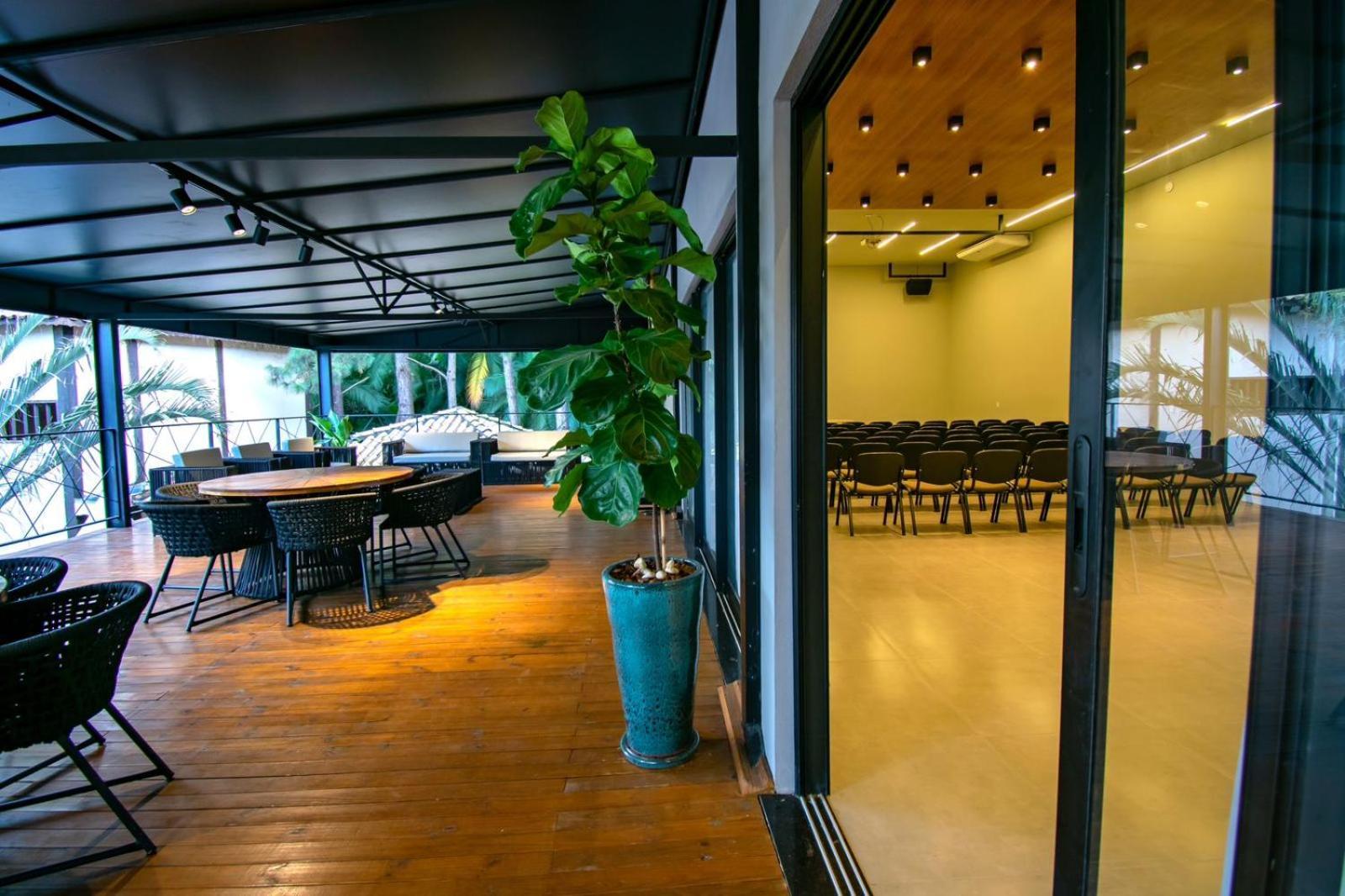 Park Hotel Modelo ปินญาลซินโญ ภายนอก รูปภาพ